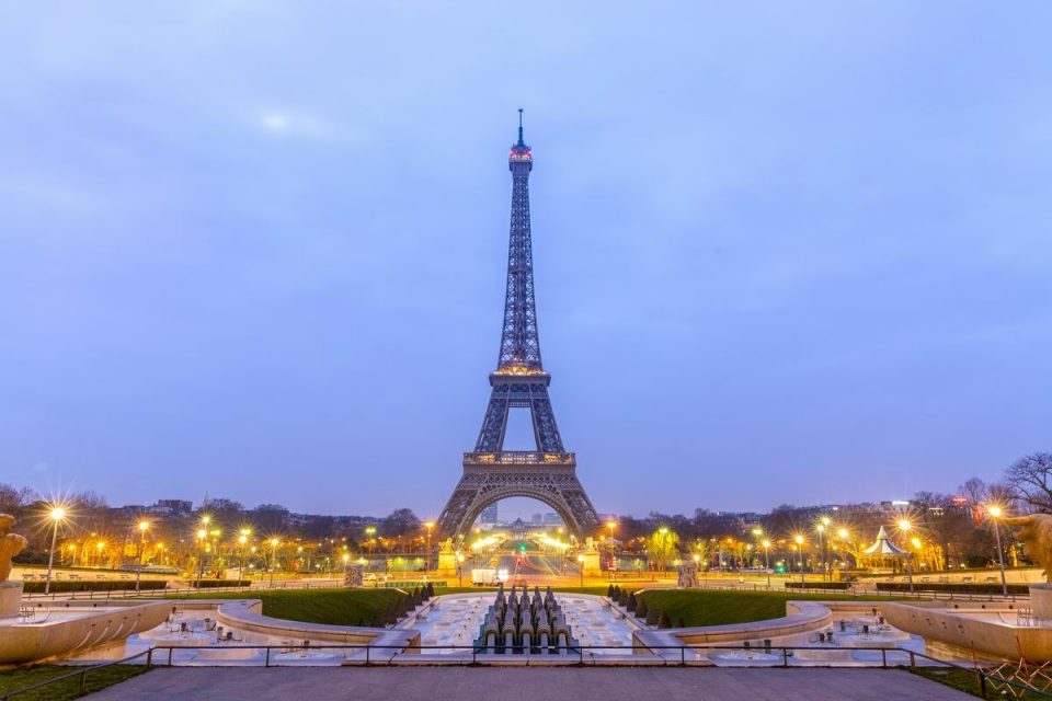 Louer un minivan avec chauffeur à Paris